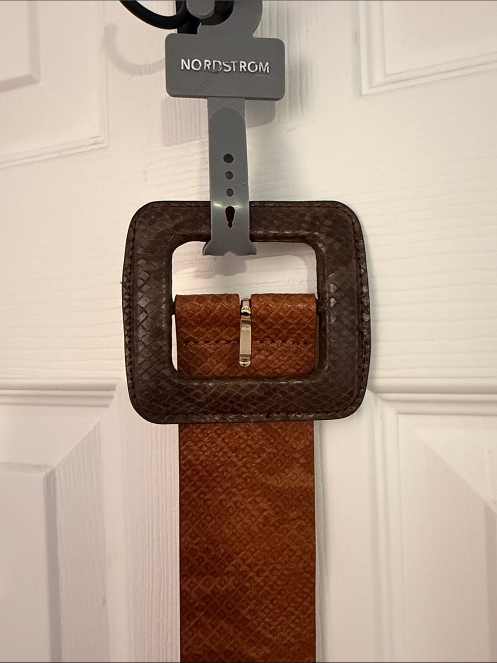 Nordstrom Women’s Two-Tone Brown Textured Leather Wide Belt